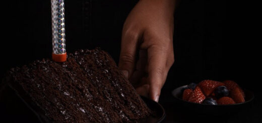 PF Chang's Birthday Gift - See 100's more Free Birthday Gifts at BestRewardsPrograms.com #PFChangs