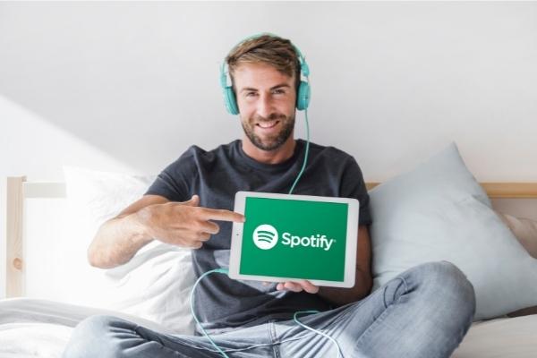 Listen to Spotify online